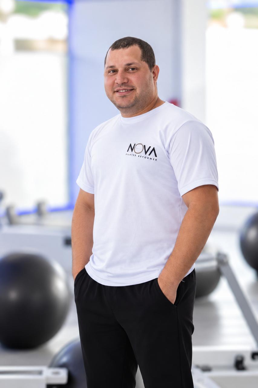 Isaac, profesor de NOVA